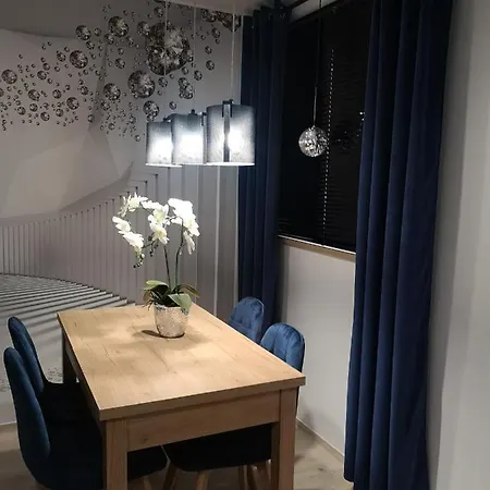 Apartment Apertament Kosmos Hindenburg